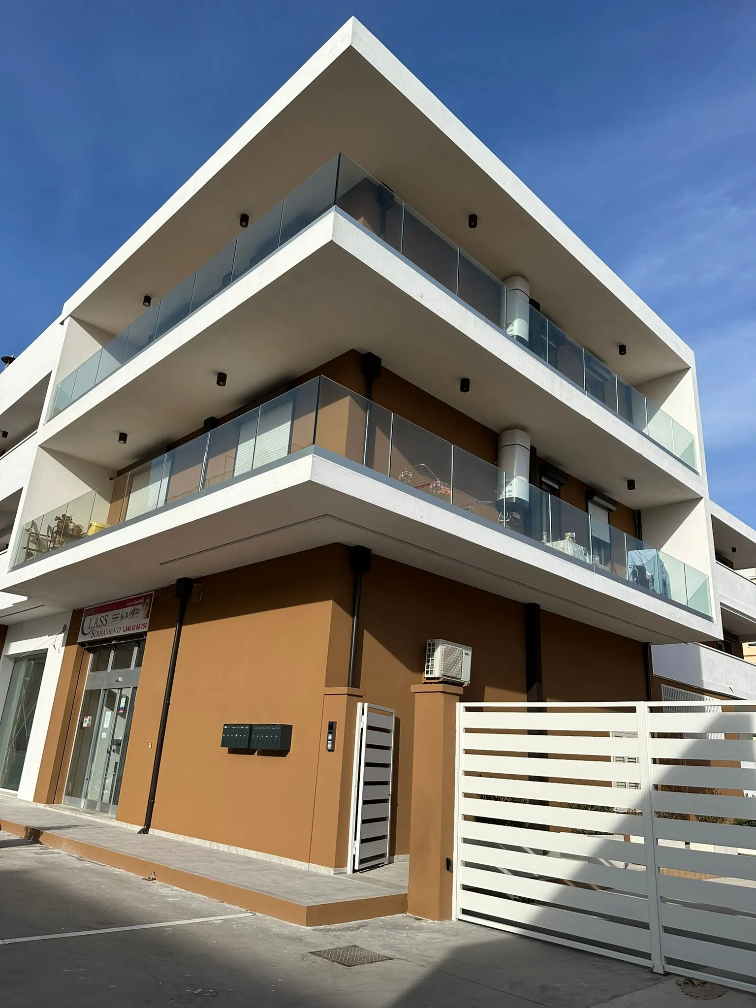VS27 Palace